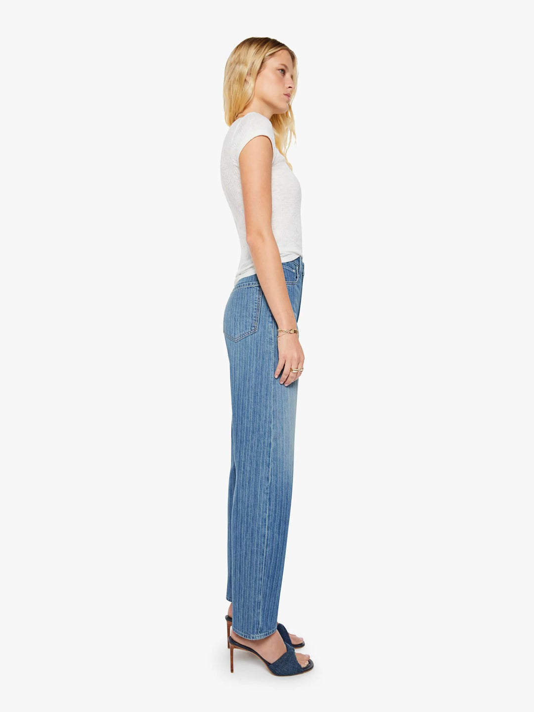 MOTHER The Lasso Sneak Jeans