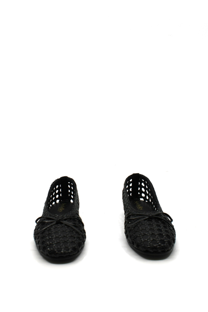 Seychelles Flagstaff in Black - Dear Lucy
