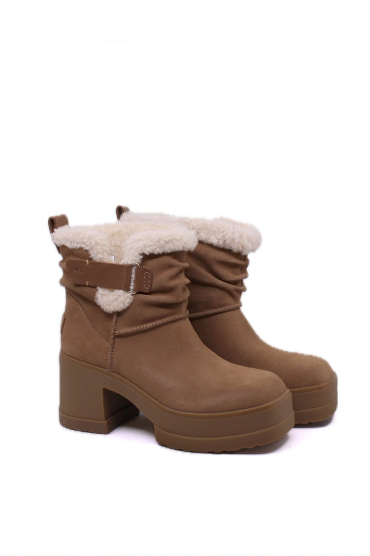 UGG® Moxy Pull-On Chestnut