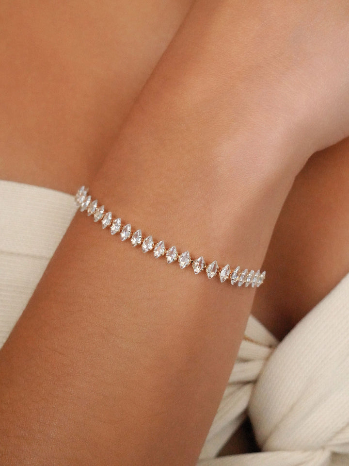 Radiant Adjustable Bracelet - Dear Lucy