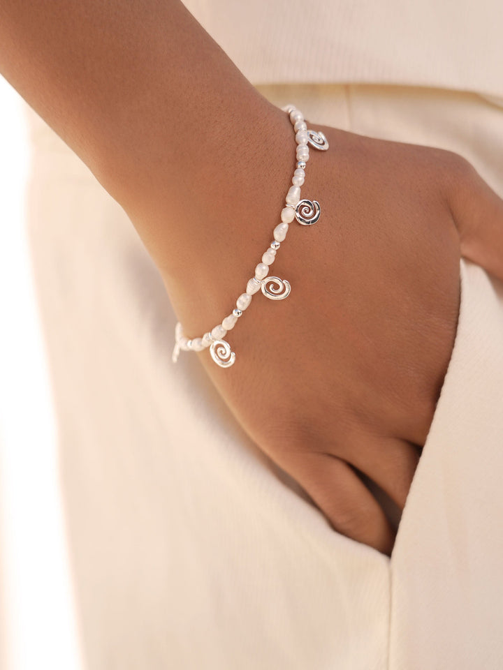 Aura Pearl Bracelet - Dear Lucy