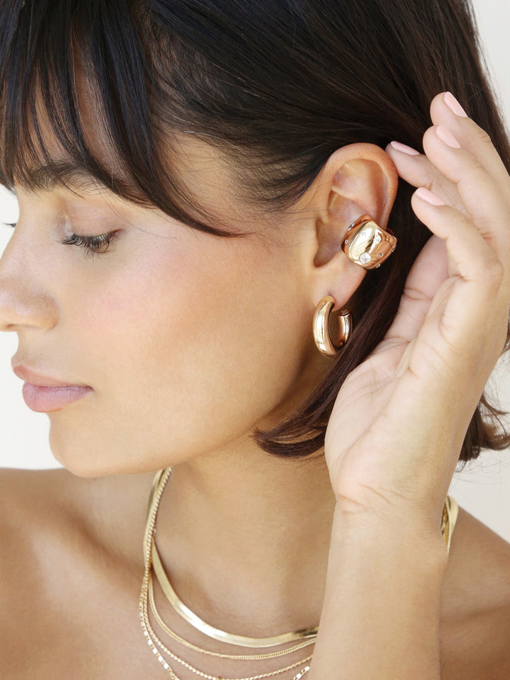 Scattered Crystal Chunky Ear Cuff - Dear Lucy