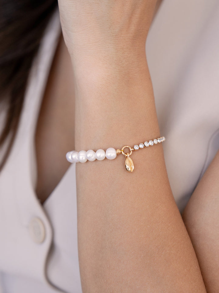 Ettika Pearl and Crystal Shell Bracelet - Dear Lucy