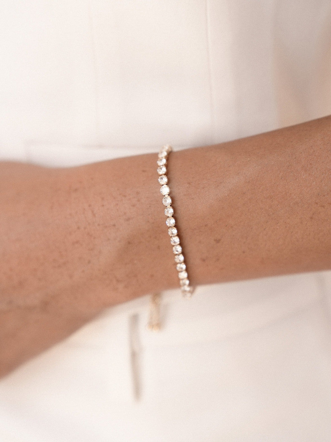 Adjustable Dainty Crystal Bracelet - Dear Lucy