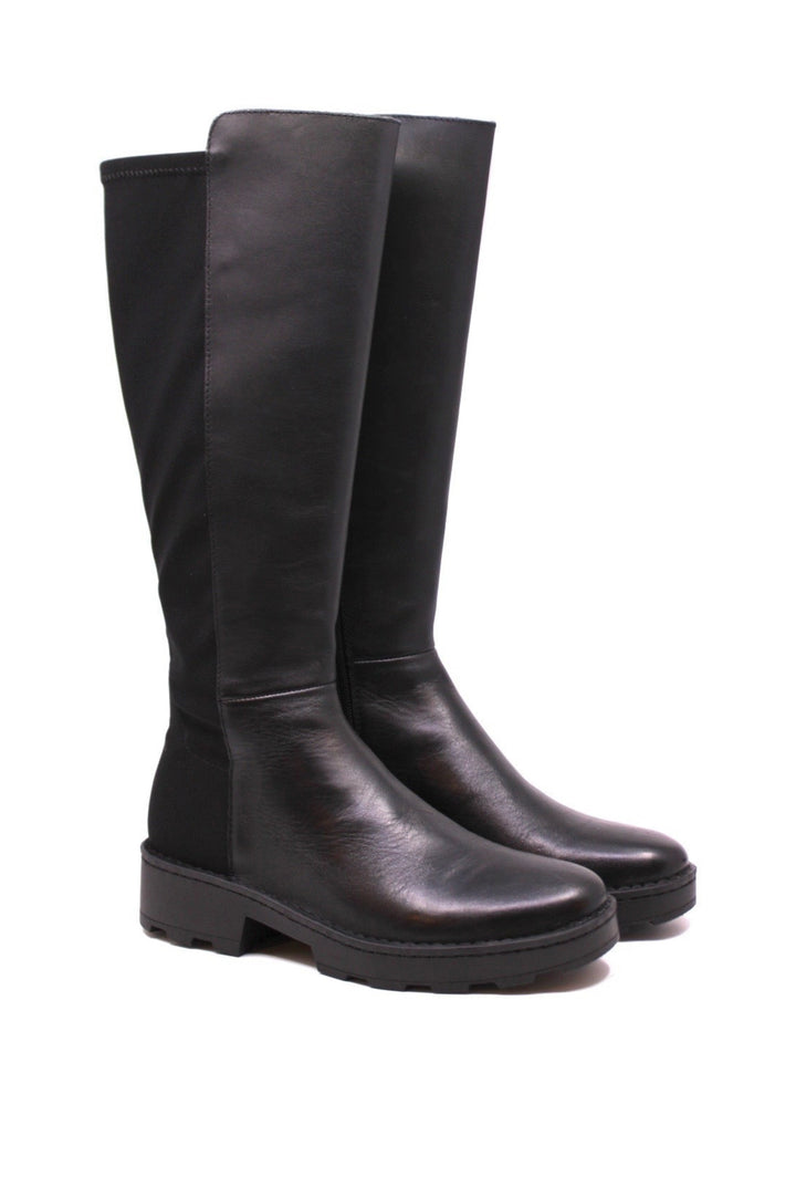 Born Caraway Boot in Black