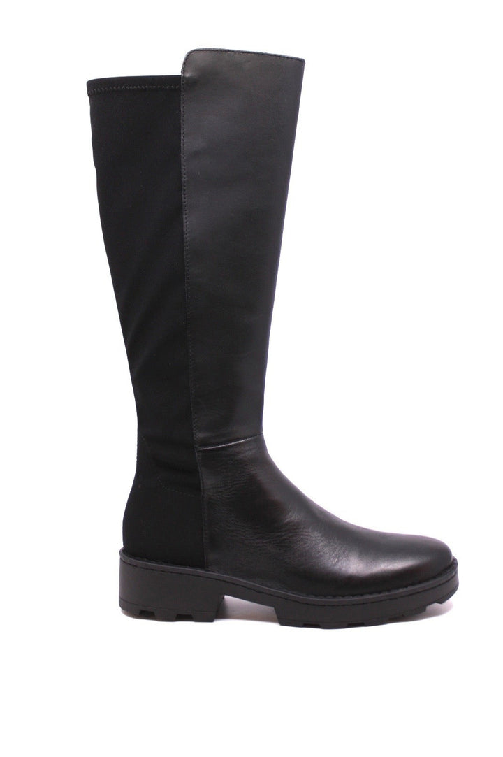 Born Caraway Boot in Black