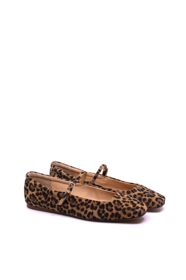 Dolce Vita Reyes in Dark Leopard Suede