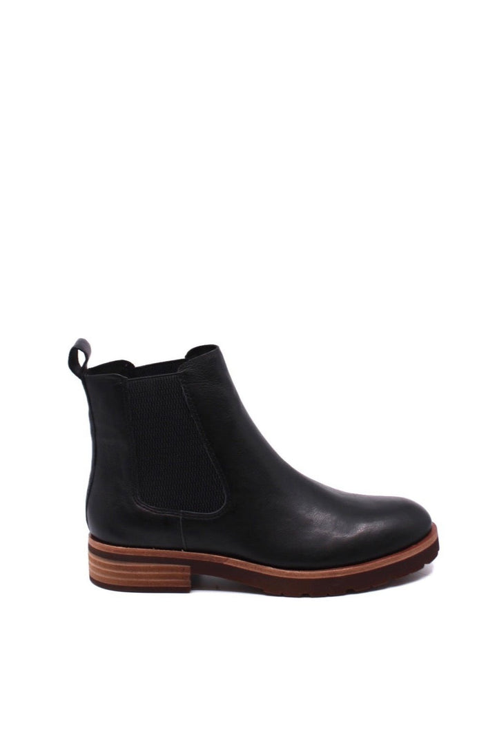 Kork-Ease Bristol Black - Dear Lucy