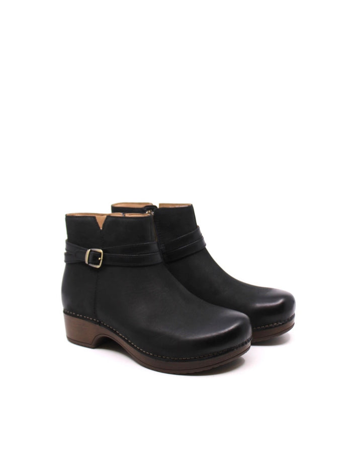 Dansko Brook Black - Dear Lucy