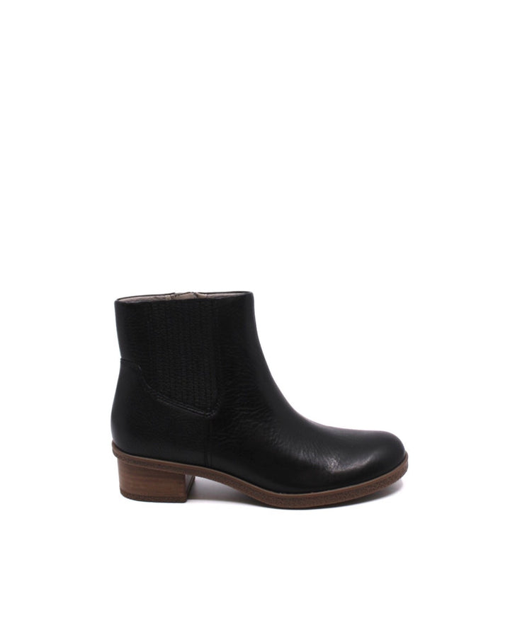 Dansko Daisie Black - Dear Lucy