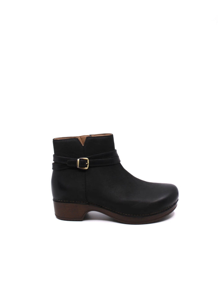 Dansko Brook Black - Dear Lucy