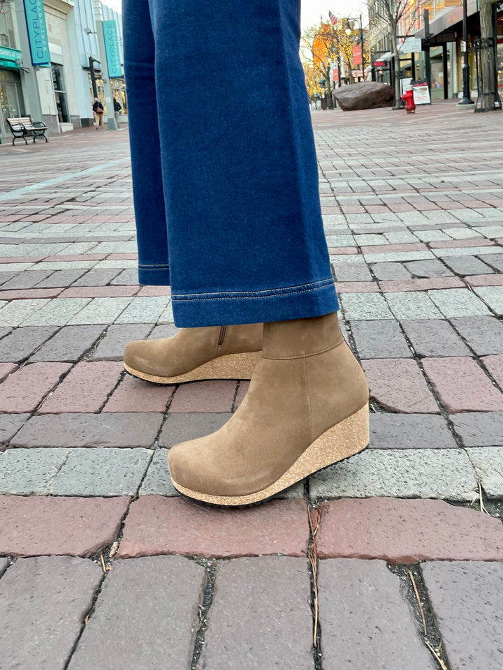 Papillio by Birkenstock Ebba Dark Tea Narrow - Dear Lucy