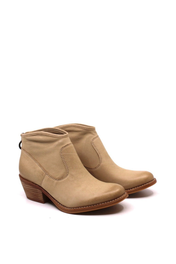 Sofft Aisley Lenox Tan - Dear Lucy