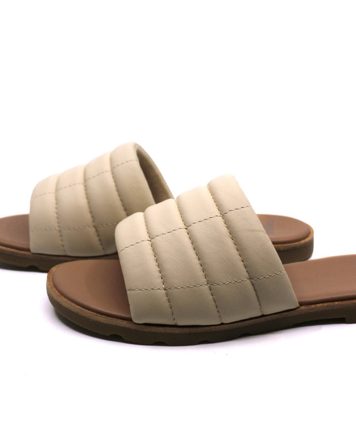 Sorel Ella III Slide Honey White/Gum - Dear Lucy