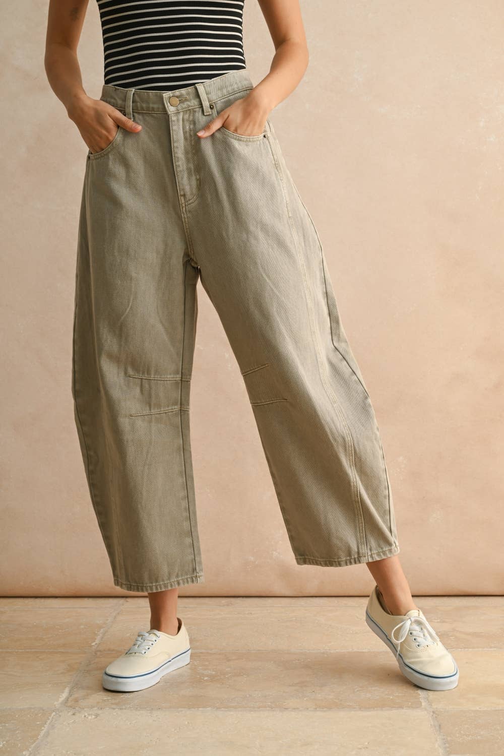 cotton barrel cut jeans in stone