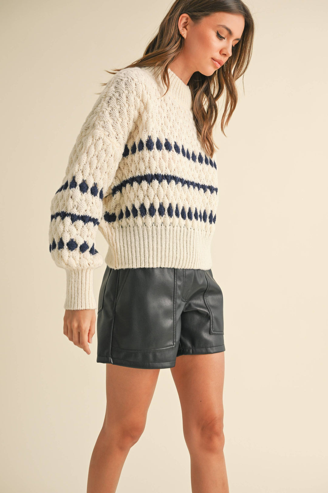 Mock neck long sleeve sweater in cream and navy