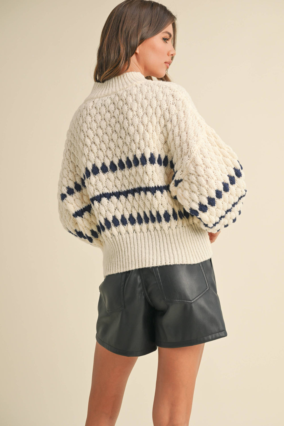 Mock neck long sleeve sweater in cream and navy