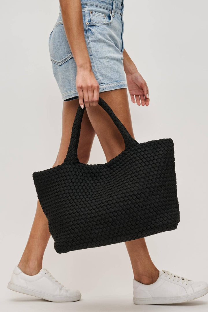Sol and Selene Sky's The Limit - Large Woven Sustainable Tote: Black - Dear Lucy tem Type: Tote
*Material: Polyester
*Closure: Snap
*Exterior Details: Woven, Handle Drop 7"
*Interior Details: Open Compartment, Removeable Zipper Pouch