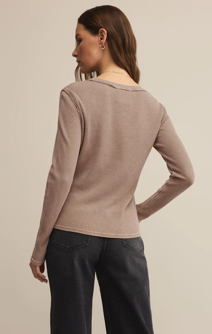 Long sleeve mini thermal top in desert sand