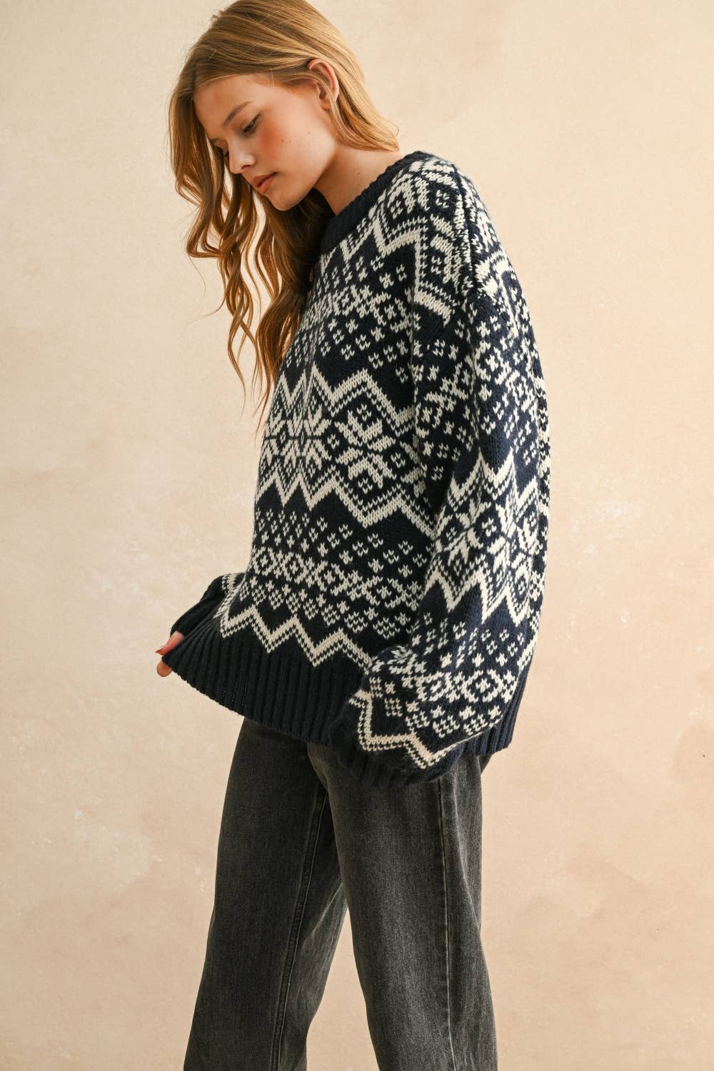 T5506   SNOW FLAKE PATTERN ROUND NECK SWEATER TOP - Dear Lucy