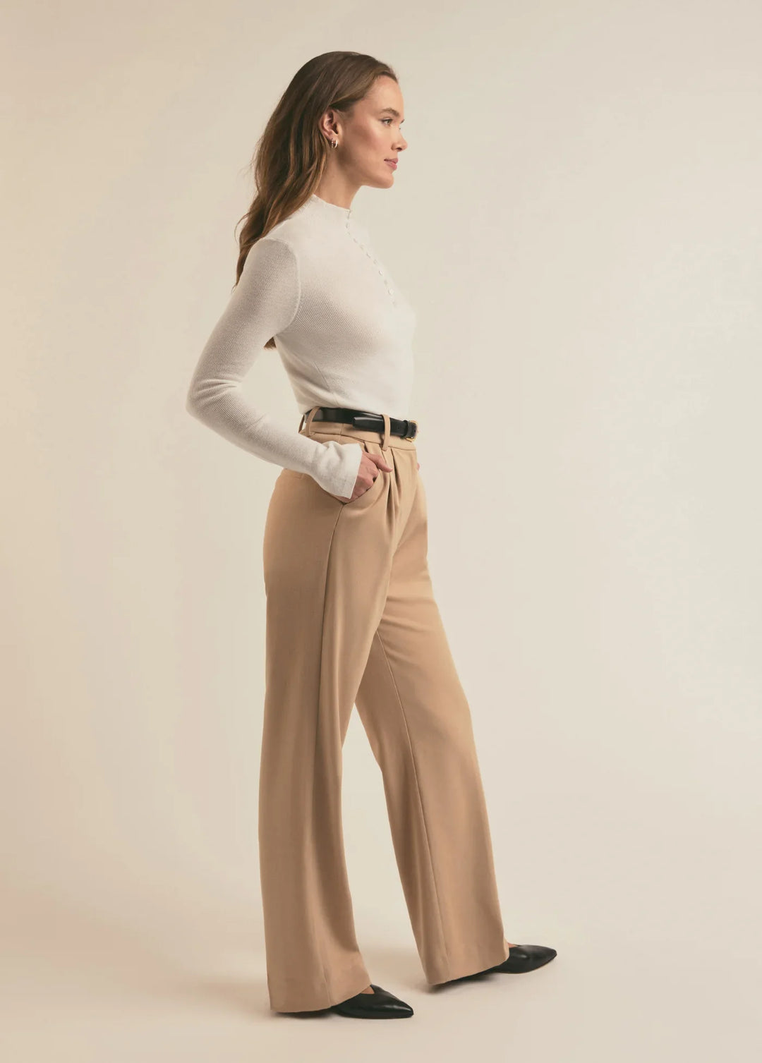 Favorite Daughter Jackie Sweater side view- Dear Lucy
White ,half button up, tight fitting long sleeve shirt in a sweater material with a mock neck.