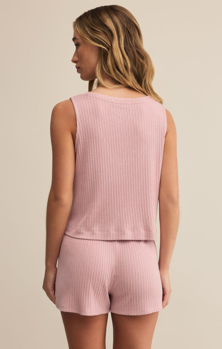 The Sloane V-Neck Rib Tank in Pink Pearl by Z Supply is the perfect transitional pajama top for early fall. Made from soft, ribbed cotton knit, it features a relaxed fit and flattering v-neckline designed for cozy nights and slow mornings.