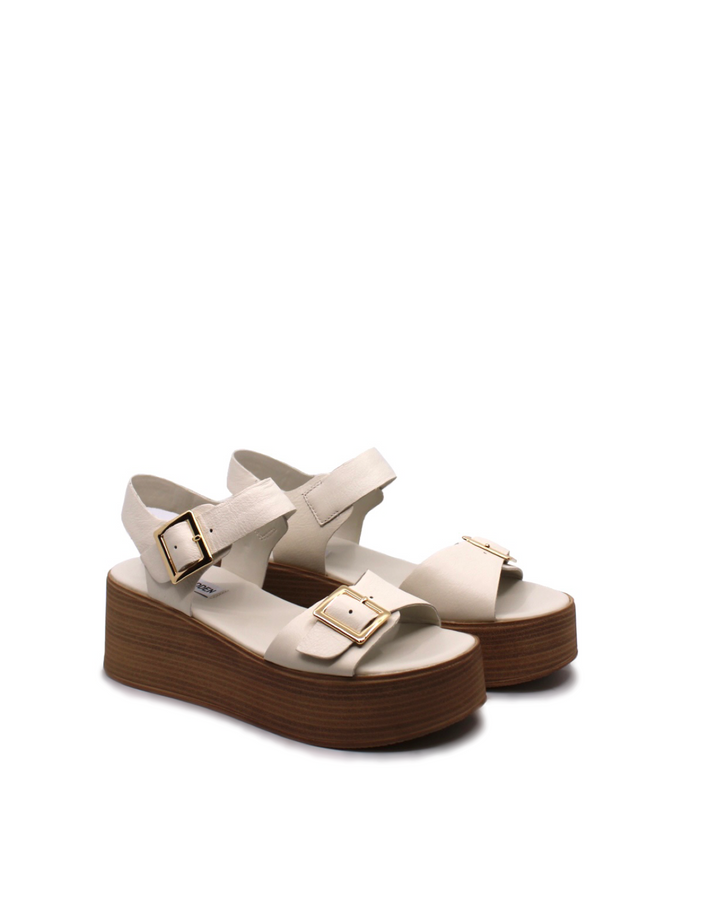 Steve Madden Marka White - Dear Lucy