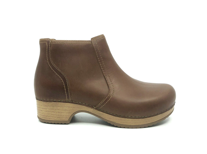 Dansko Barbara Tan Pull Up - Dear Lucy