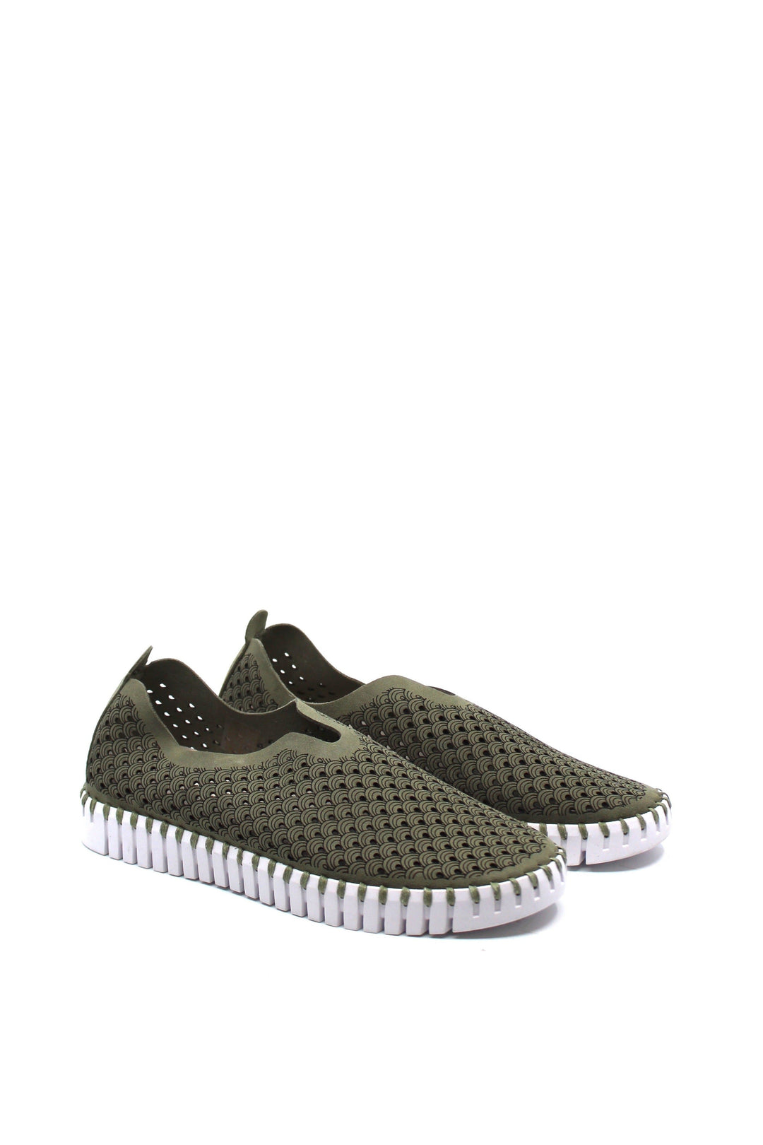 Ilse Jacobsen Tulip 139 Army side view- Dear Lucy
Features a perforated design, flexible sole, and easy slip-on style with a rubber sole and flexible leather upper in army.